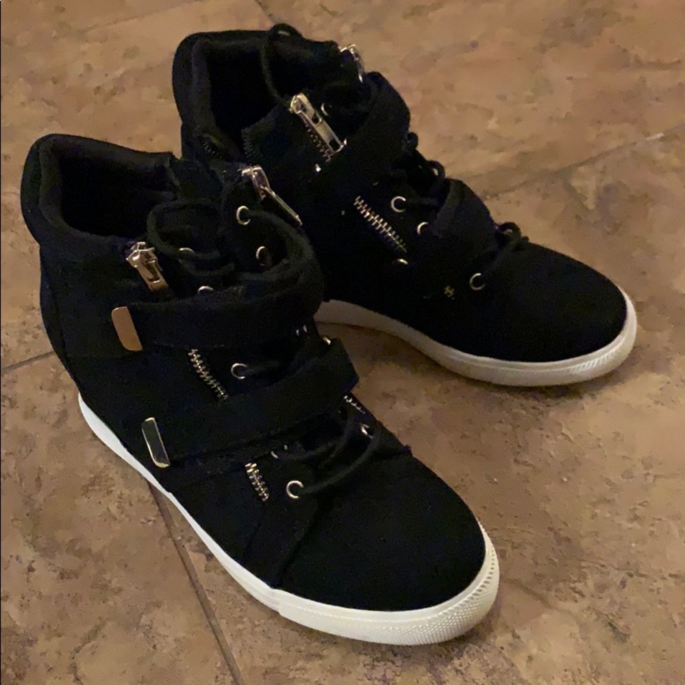 High top sneakers